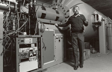 Photo of Jay Davis in the Center for Accelerator Mass Spectrometry.